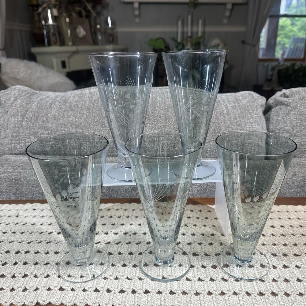 Vtg Etched Green Glass Footed Pilsner Beer Glasses Floral Barware Cocktail Set 4